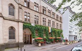 Tagungs Und Gaestehaus St Georg